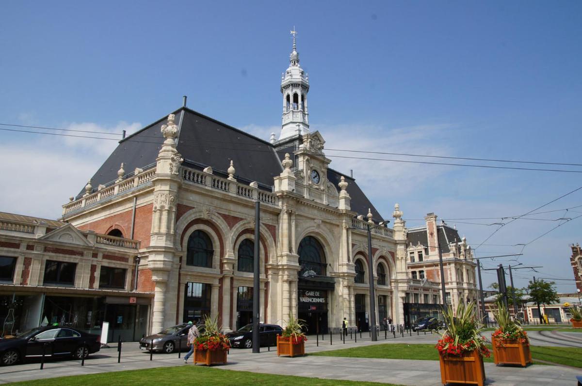 Charmant studio idéalement situé Valenciennes Exterior foto